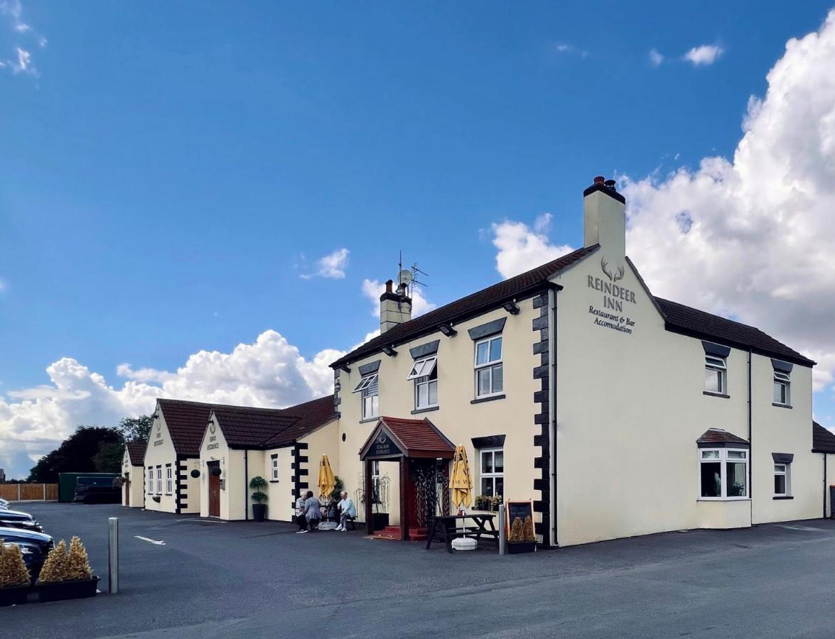 The Reindeer Inn Sandtoft Exterior foto